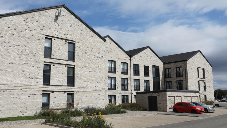 energy efficient new housing