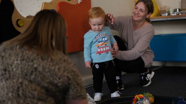 woman and child at a family support hub