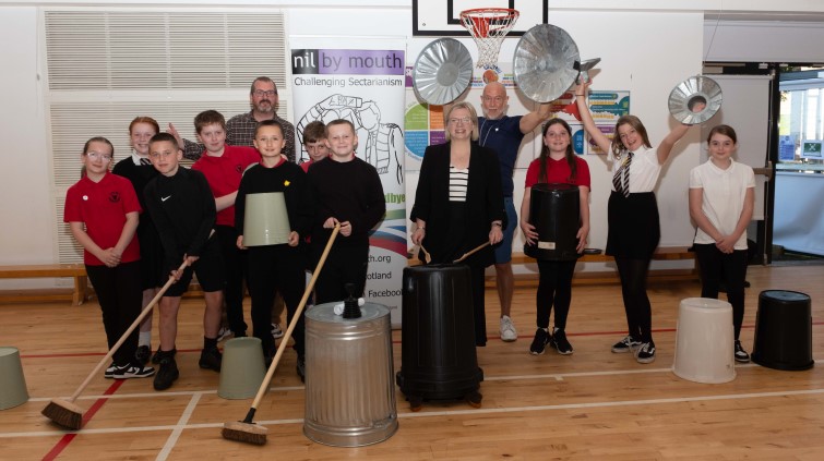 Pupils joined South Lanarkshire Council’s Chair of Education Cllr Lynsey Hamilton, staff from Nil by Mouth and musician and choreographer Carl Smith for a special morning of making music with their bodies and everyday household items