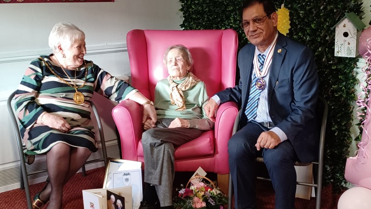 100-year-old Betty Fairley with Provost Margaret Cooper and Deputy Lord Lieutenant Ali Liaquat.