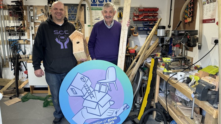 Supporting Our Communities in Hillhouse receives a donation of timber from Jewson builders' merchants.