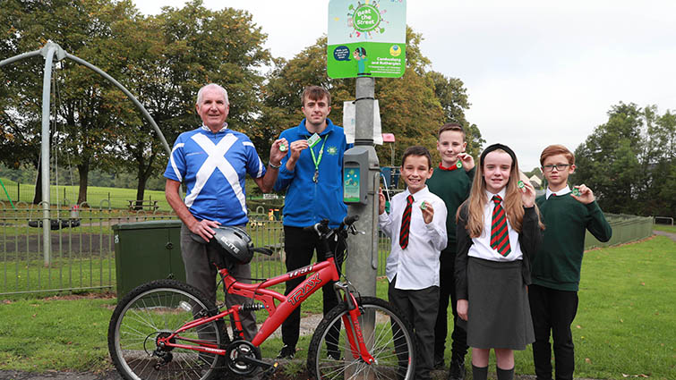 launch event of Beat the Street Cambuslang and Rutherglen - event in Cambuslang with some of the local primary school children alongside Chair of the council's Community and Enterprise Committee Councillor John Anderson and 