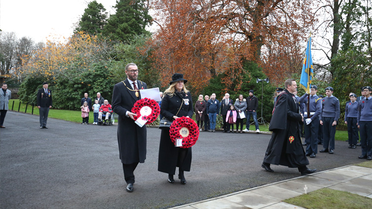 This image shows Provost Ian McAllan and Lord Lieutenant for Lanarkshire, Lady Haughey, at the Remembrance Sunday 2021 event in Hamilton 