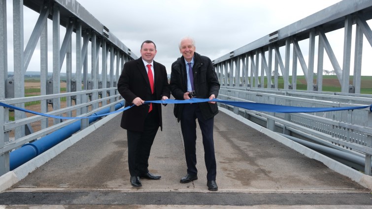 This image shows Council Leader Joe Fagan and Councillor Robert Brown at the official opening of Clyde Bridge 