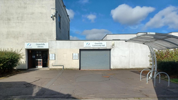 This is an exterior view of the Greenhills Community Hall and Library