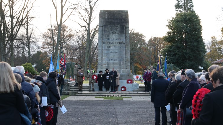 This image shows crowds at the Cenotaph in Hamilton for Remembrance Sunday 2023 