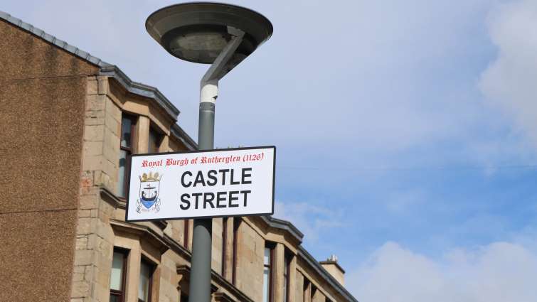 Rutherglen 900 Royal Burgh signage on Castle Street