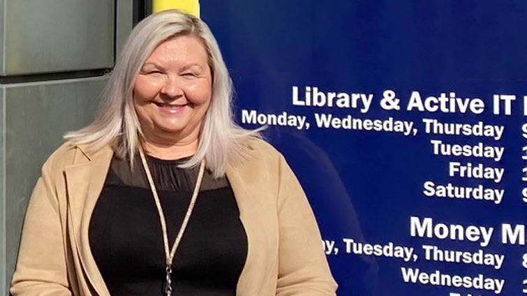 Home carer Wendy Murray outside South Lanarkshire Council's Cambuslang Gate offices. 