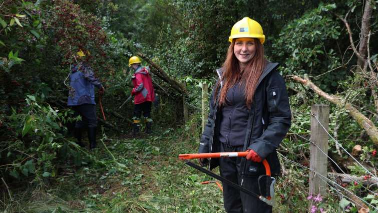 Countryside Ranger Melanie Craig with conservation volunteer